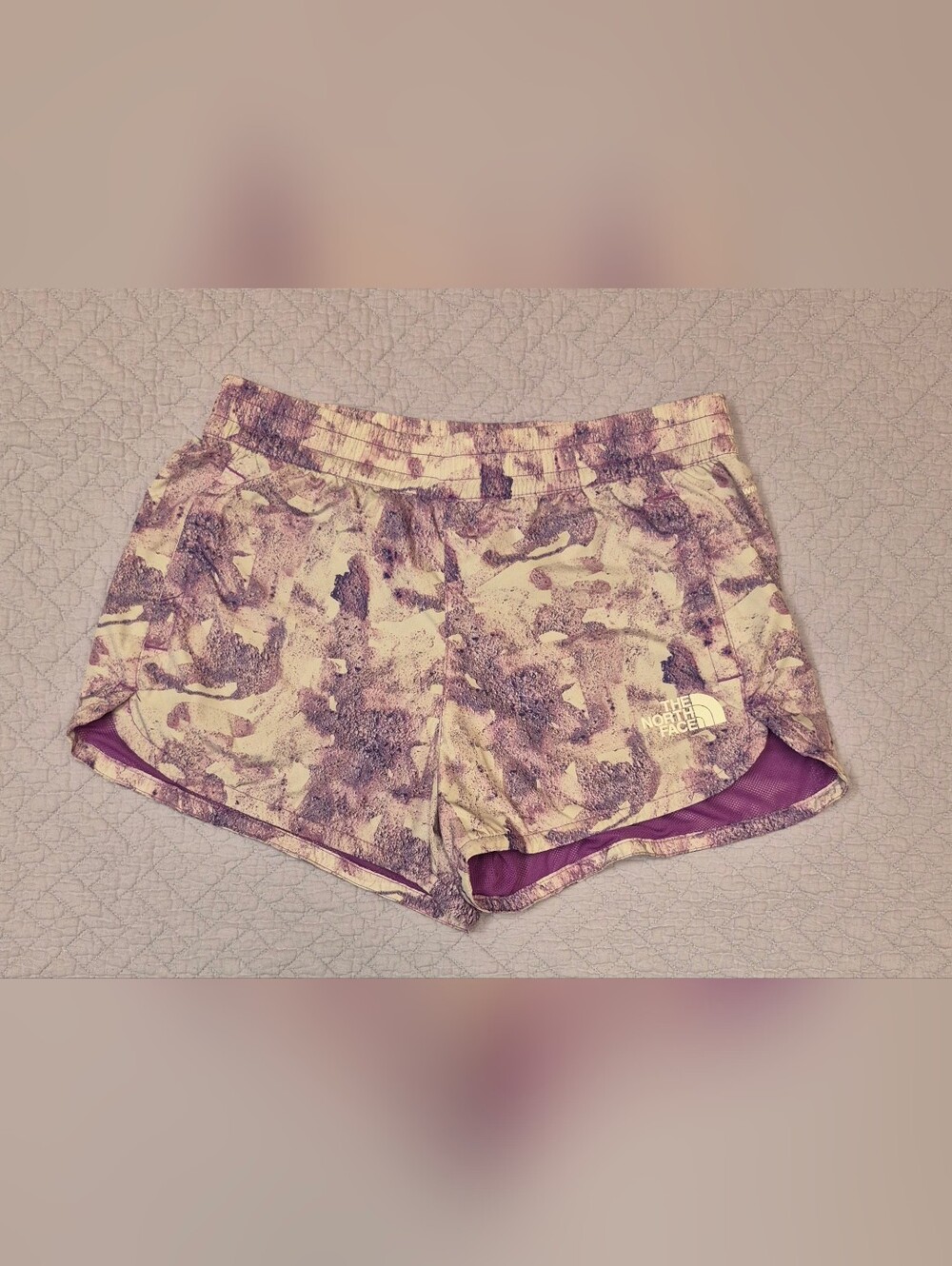 The North Face Hydrenaline Purple Abstract Womens Active Shorts Size Small